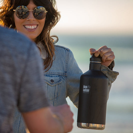 64oz Classic with Loop Cap